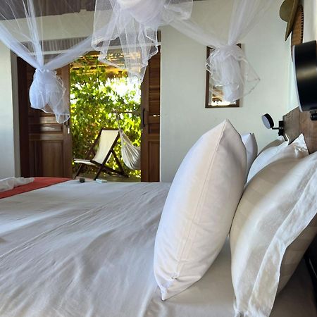 Canopee Lodge Nosy Komba Екстериор снимка