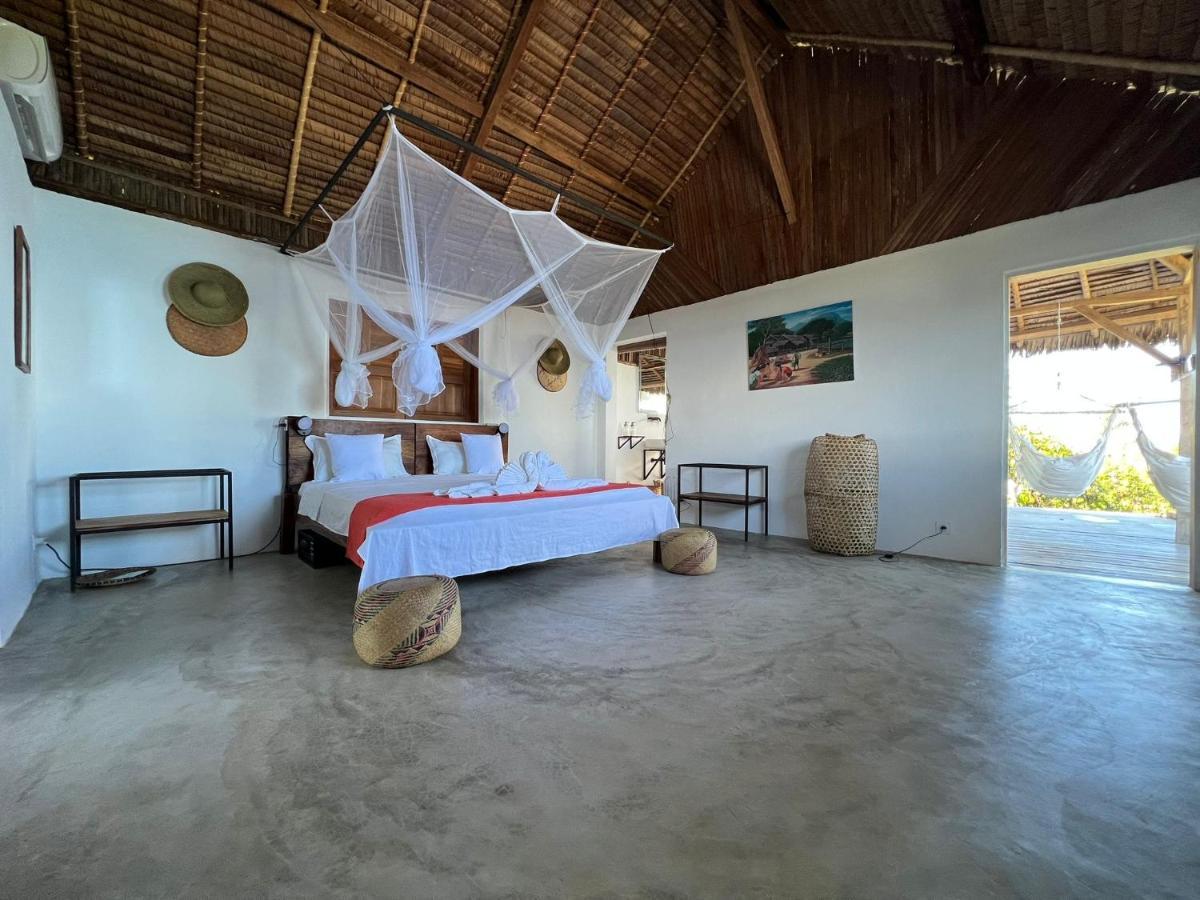 Canopee Lodge Nosy Komba Екстериор снимка