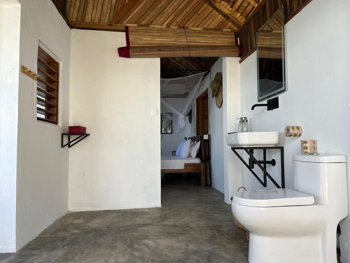 Canopee Lodge Nosy Komba Екстериор снимка